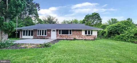 1825 State Rd, Duncannon, PA 17020