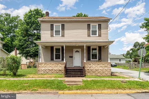 615 N High St, Duncannon, PA 17020