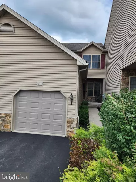 211 Fawn Ct, Marysville, PA 17053