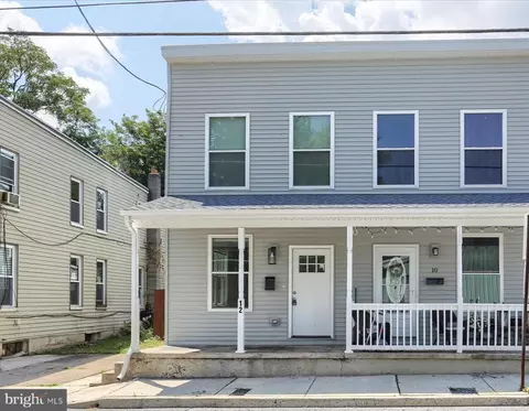 12 S Main St, Marysville, PA 17053