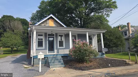 1103 N High St, Duncannon, PA 17020