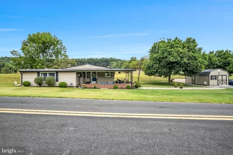 1944 Buckwheat Valley Rd, Millerstown, PA 17062