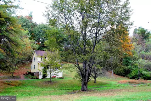 968 Mahanoy Valley Rd, Duncannon, PA 17020