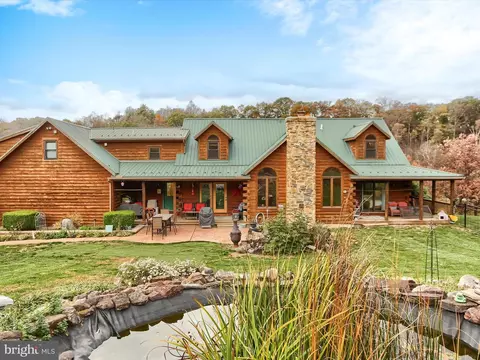 389 Church Rd, Shermans Dale, PA 17090