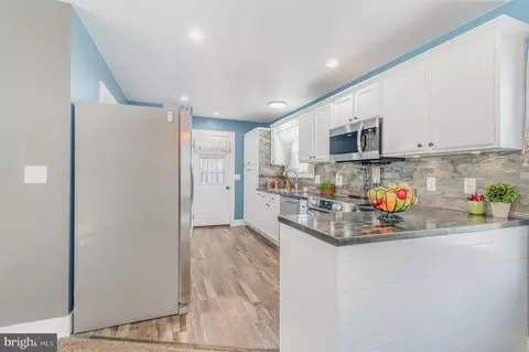 220 Schoolhouse Rd # -B, Duncannon, PA 17020