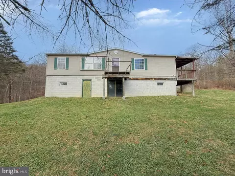 87 Chevy Ln, Newport, PA 17074