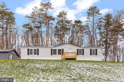 103 Hower Ln, Elliottsburg, PA 17024