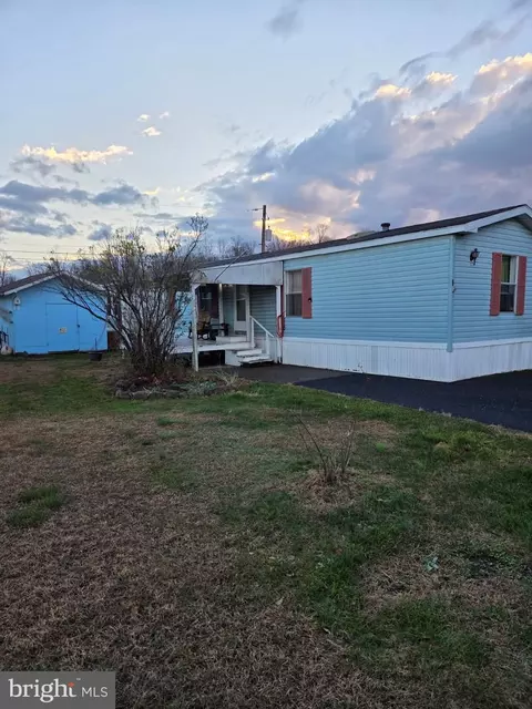 9 Kyra Blvd, New Bloomfield, PA 17068