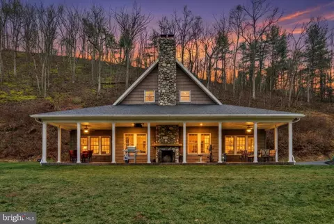 1232 Newport Rd, Duncannon, PA 17020
