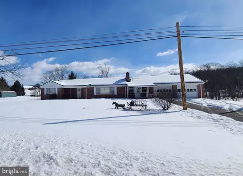 6821 Spring Rd, Shermans Dale, PA 17090