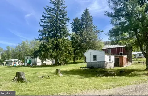 2877 Couchtown Rd, Loysville, PA 17047