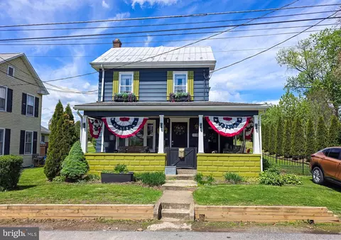 305 Prospect Ave, Duncannon, PA 17020