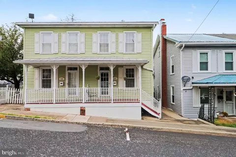 438 Gantt St, Newport, PA 17074