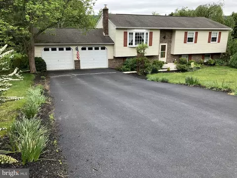 20 Willow St, Marysville, PA 17053