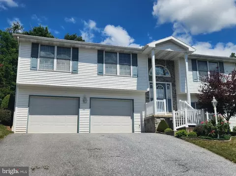 1203 Lincoln St, Duncannon, PA 17020