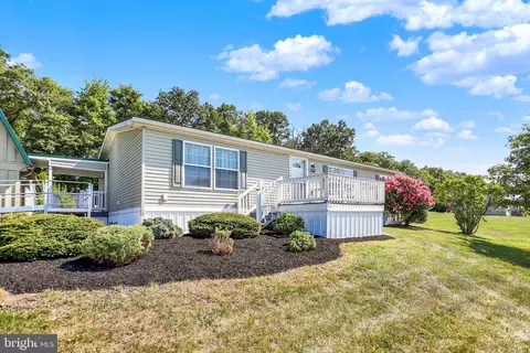 122 Bucher Hollow Rd, Millerstown, PA 17062