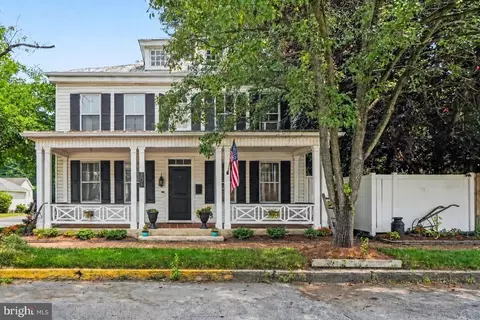 101 S 2nd St, Newport, PA 17074