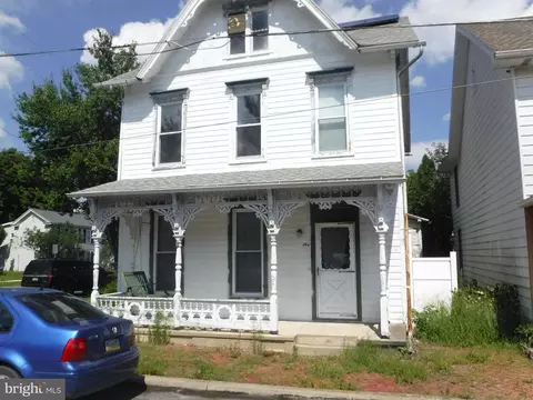 140 W Mcclure St, New Bloomfield, PA 17068