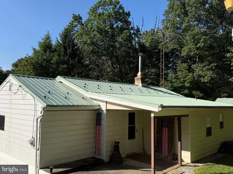 11 Maxwill Ln, Landisburg, PA 17040
