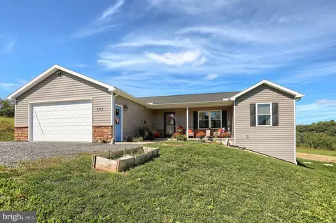 152 Old State Rd, Shermans Dale, PA 17090