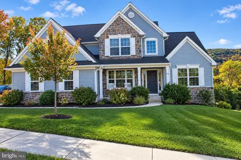 119 Stone Arch Dr, Marysville, PA 17053