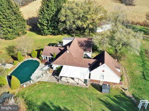 149 Lumpy Ln, Ringtown, PA 17967 photo 1