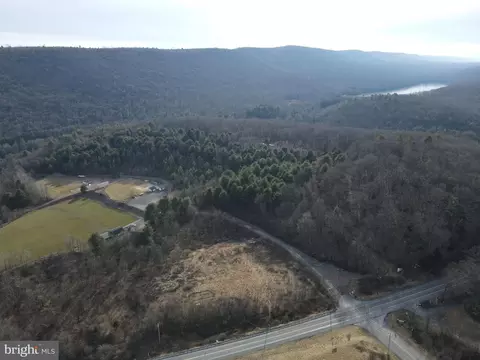 625 Gordon Nagle Trl, Pottsville, PA 17901