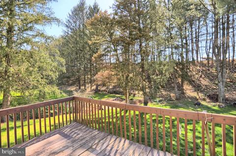 226 Deep Creek Rd, Hegins, PA 17938