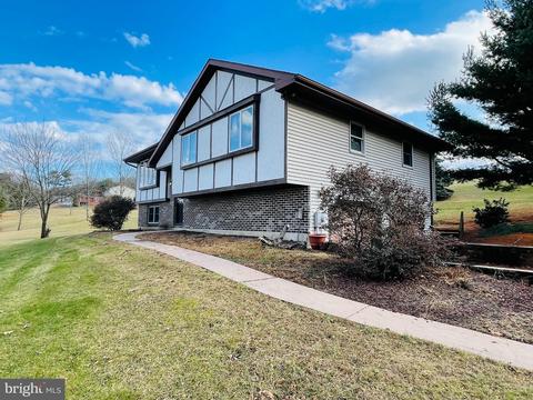 211 S Front St, Schuylkill Haven, PA 17972