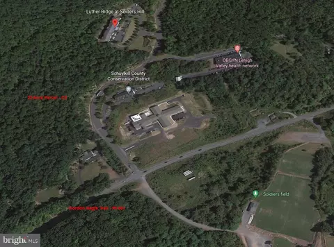 646 Gordon Nagle Trl # -B, Pottsville, PA 17901