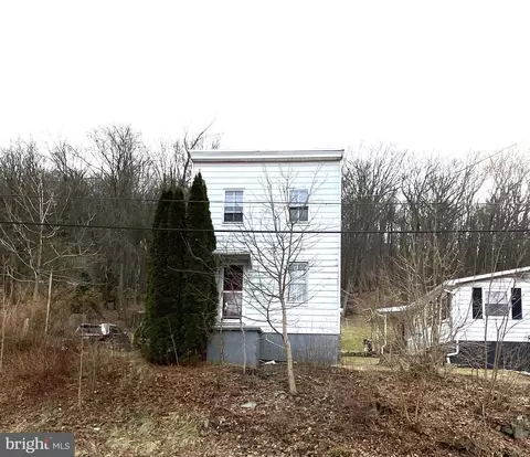 74 Branch St, Tremont, PA 17981
