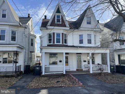 412 Washington St W, Frackville, PA 17931
