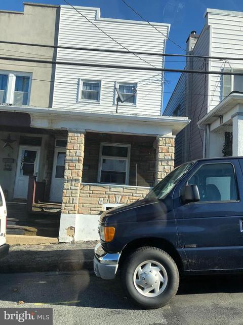 8 S 20th St, Pottsville, PA 17901