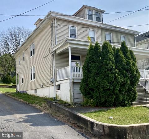 2147 W Norwegian St, Pottsville, PA 17901