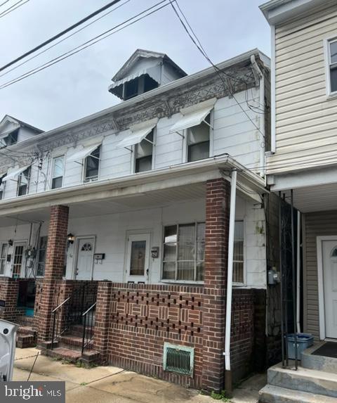62 Valley St, New Philadelphia, PA 17959