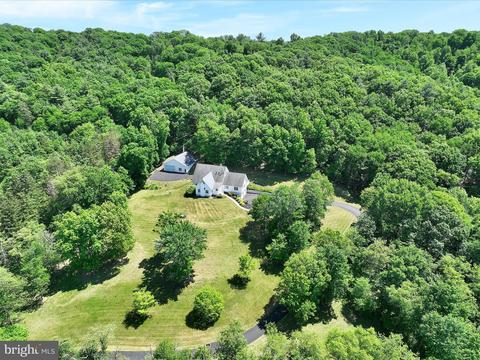 24 Bensinger, Schuylkill Haven, PA 17972