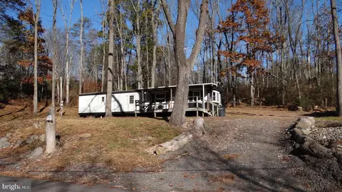 37 Hart Rd, Auburn, PA 17922