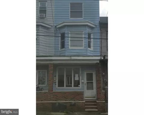 202 W Pine St, Mahanoy City, PA 17948