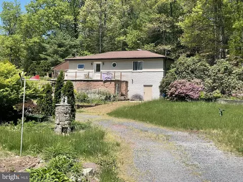 195 Dutchtown Rd, Ashland, PA 17921