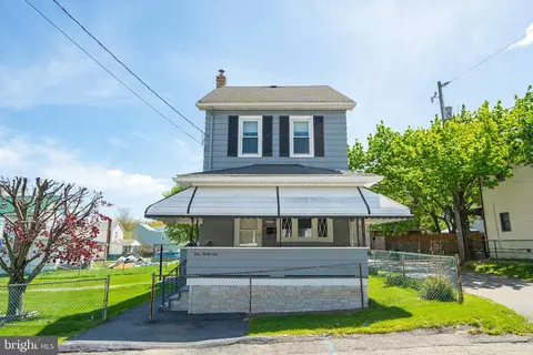131 N Sheridan St, Mcadoo, PA 18237