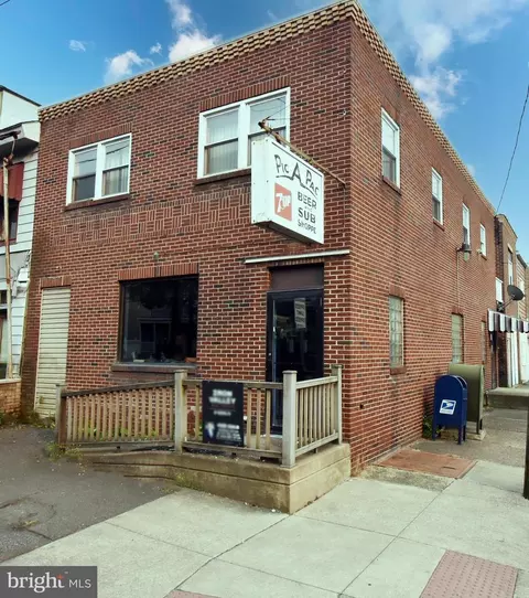 636 W Center St W, Mahanoy City, PA 17948