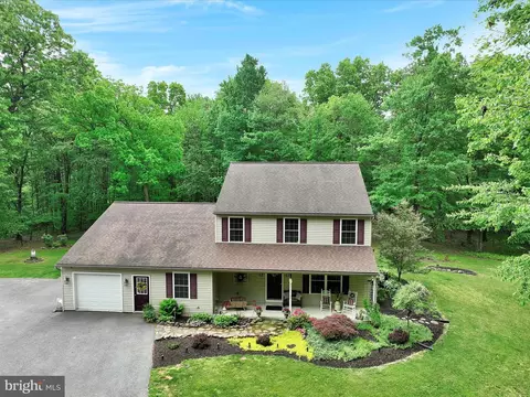 563 Berne Dr, Schuylkill Haven, PA 17972