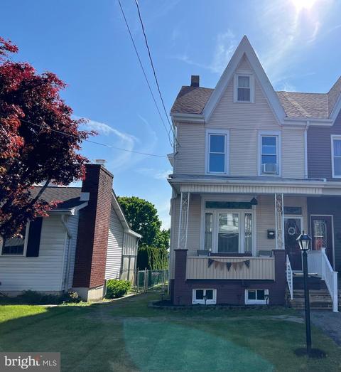 116 S Center St, Frackville, PA 17931