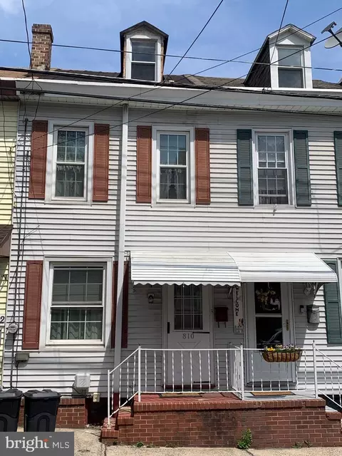 810 W Norwegian St, Pottsville, PA 17901