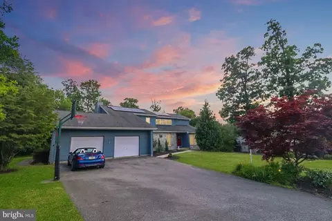 3009 Ridgeview Dr, Orwigsburg, PA 17961