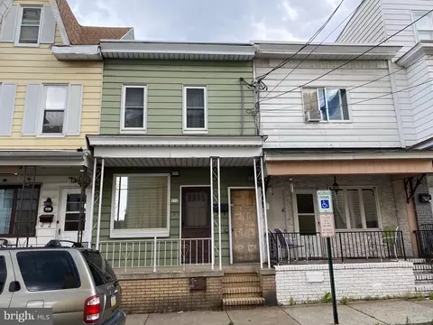 117 N West St, Shenandoah, PA 17976