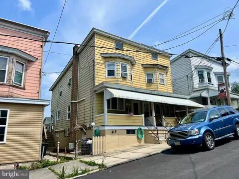 114 Sixth St, Coaldale, PA 18218