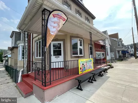 219 Pike St, Port Carbon, PA 17965