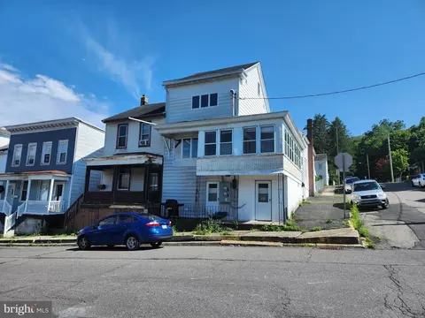 1436 Walnut St, Ashland, PA 17921