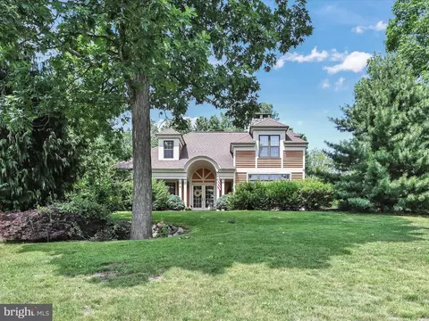 1039 Ridgeview Dr, Orwigsburg, PA 17961